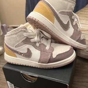 Toddler Jordan 1s